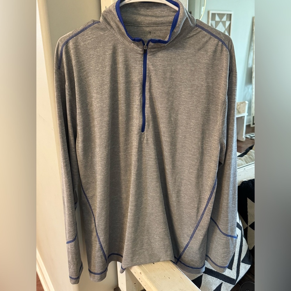 Gray Long-Sleeve Quarter-Zip Performance Shirt
